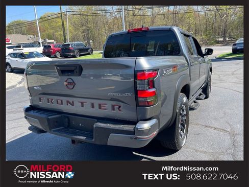 Certified 2023 Nissan Frontier PRO-4X w/ Technology Package AWD/4WD image 5