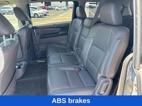 Used 2015 Honda Odyssey Touring image 9