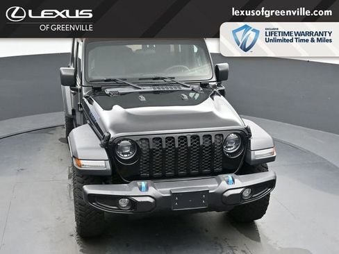 Used 2023 Jeep Wrangler Unlimited AWD/4WD image 17