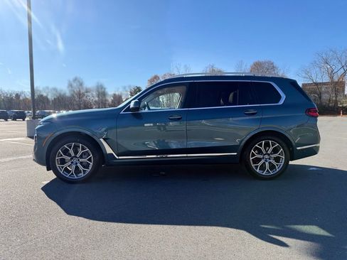 Certified 2024 BMW X7 xDrive40i image 3
