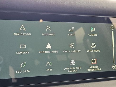 Certified 2024 Land Rover Defender 110 X-Dynamic SE image 18