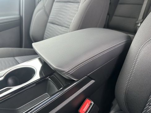 New 2026 Chevrolet Equinox LT w/ Safety and Technology Package image 13