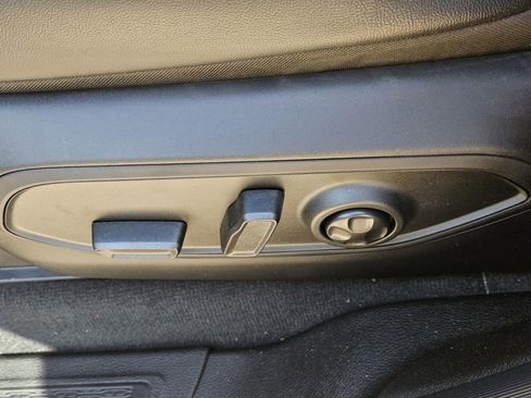 New 2025 Jeep Grand Cherokee Limited image 24