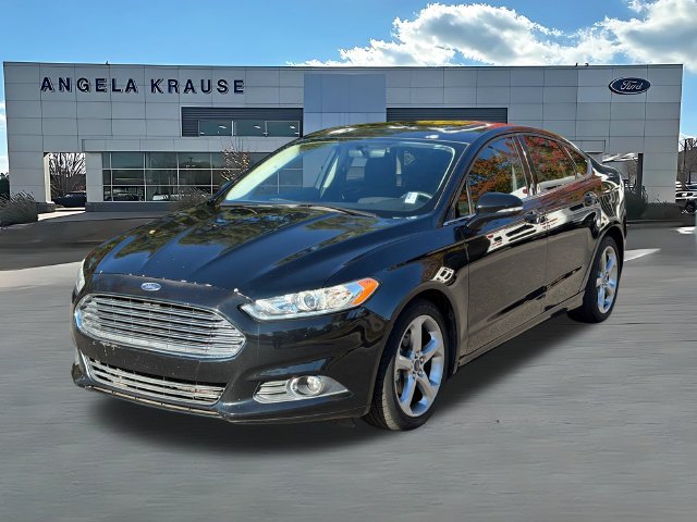 Used 2014 Ford Fusion SE FWD image 3