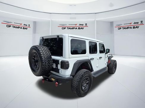 Used 2022 Jeep Wrangler Unlimited Rubicon w/ Xtreme Recon 35" Tire Package AWD/4WD image 6