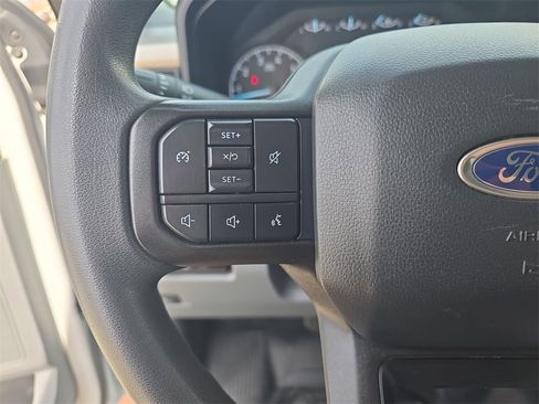 Used 2024 Ford F250 XL image 17