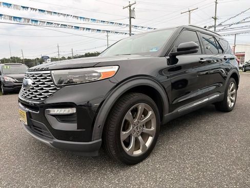 Used 2020 Ford Explorer Platinum w/ Premium Technology Package AWD/4WD image 1