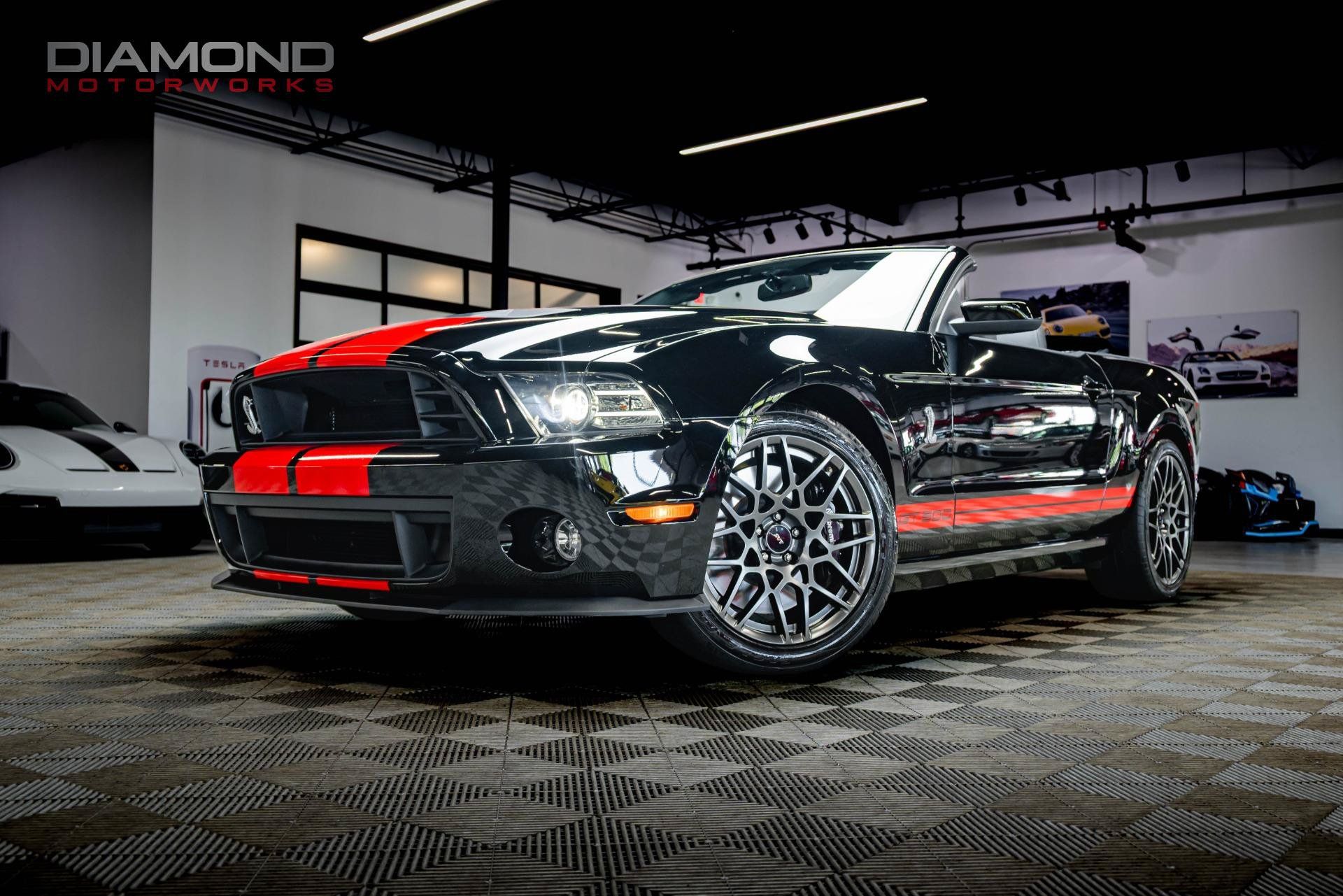 Used 2014 Ford Mustang Shelby GT500 w/ Equipment Group 821A RWD image 1