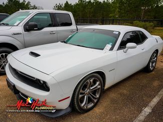 Used 2021 Dodge Challenger R/T video 2
