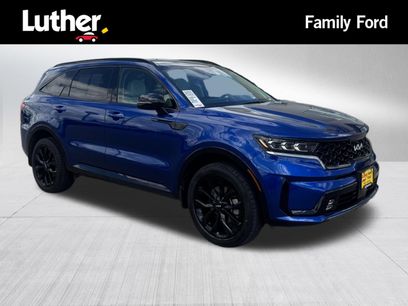 Used 2023 Kia Sorento SX
