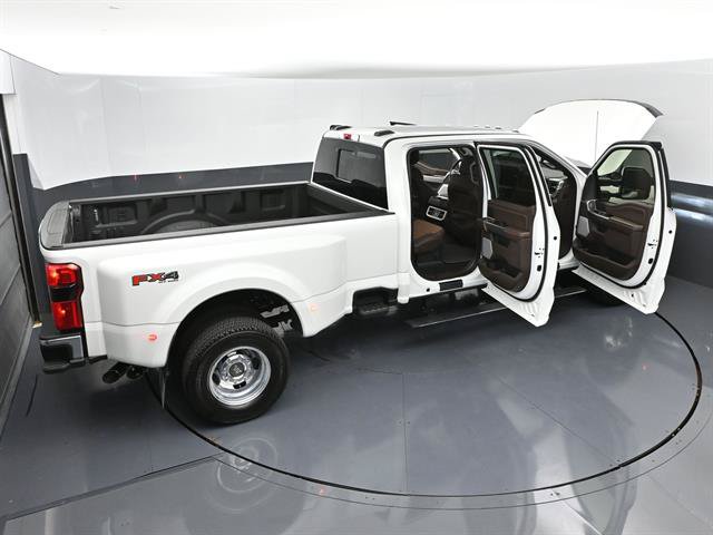 Certified 2025 Ford F350 King Ranch w/ Chrome Package AWD/4WD image 56