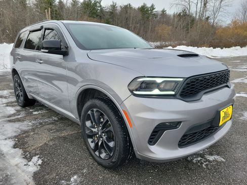 Used 2021 Dodge Durango GT image 3