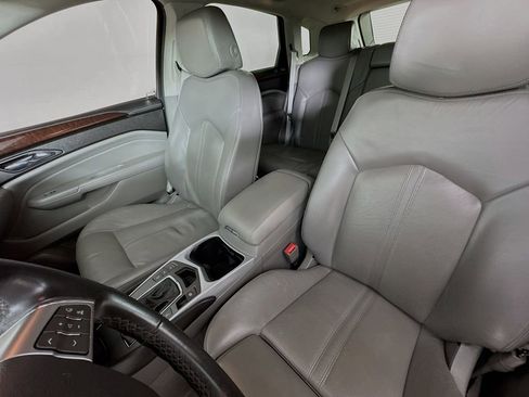 Used 2010 Cadillac SRX Premium image 10