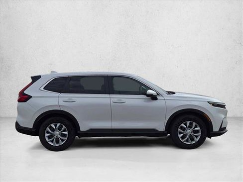Used 2026 Honda CR-V LX image 4