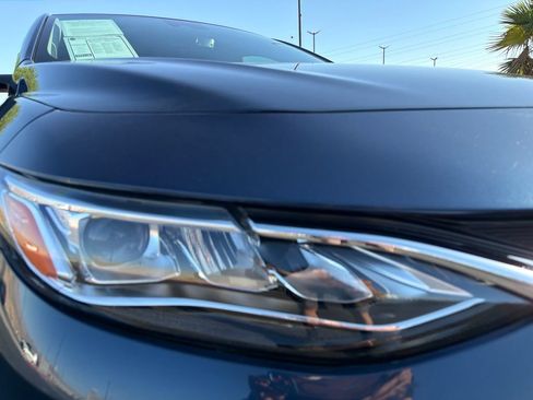 Used 2020 Chevrolet Malibu Premier FWD image 11