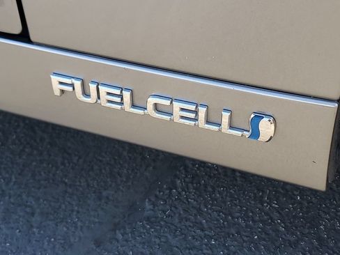 Used 2021 Toyota Mirai w/ Advanced Technology Package RWD image 9