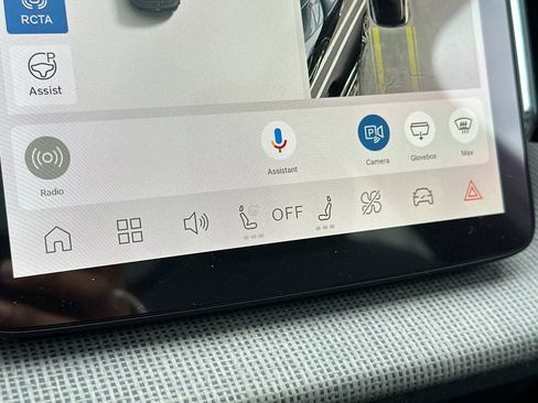 New 2026 Volvo EX30 Ultra w/ Climate Package image 20