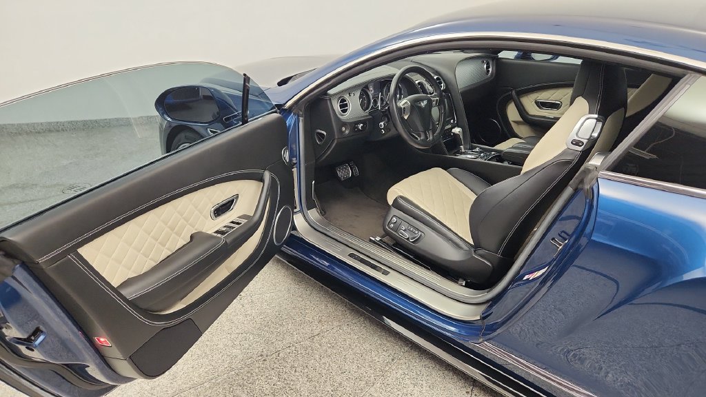 Used 2016 Bentley Continental GT V8 S AWD/4WD image 24