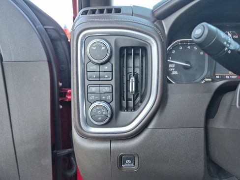 Used 2019 GMC Sierra 1500 SLT w/ SLT Premium Plus Package image 25