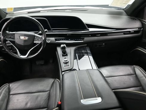 Used 2021 Cadillac Escalade ESV Sport w/ Driver Assist Tech Package RWD image 17