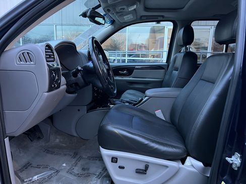 Used 2008 GMC Envoy SLE w/ Sun And Sound Package image 9