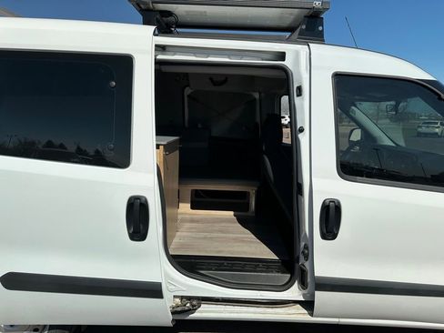 Used 2021 RAM ProMaster City Tradesman w/ Window Group 04 FWD image 28