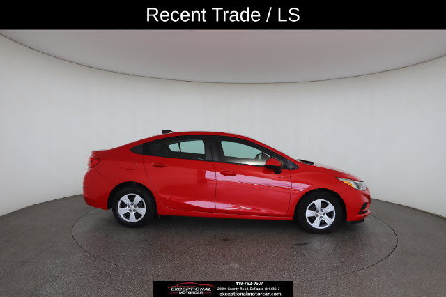 Used 2018 Chevrolet Cruze LS FWD image 23