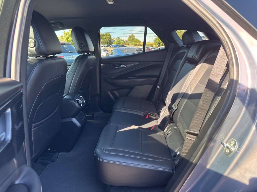 Used 2024 Chevrolet Blazer EV LT AWD/4WD image 25