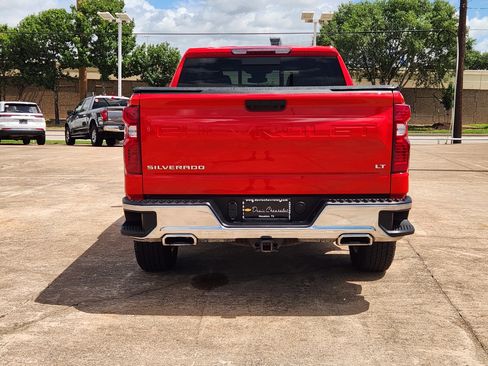 Used 2024 Chevrolet Silverado 1500 LT w/ Z71 Off-Road Package AWD/4WD image 7