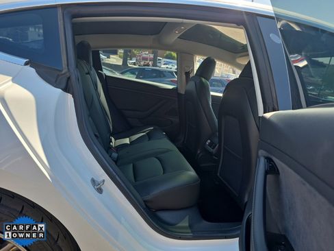 Used 2019 Tesla Model 3 Standard Range Plus image 49