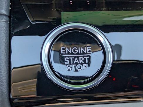 New 2025 Lincoln Navigator Reserve image 27