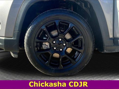 Used 2022 Jeep Compass Altitude w/ Sun and Sound Group image 28