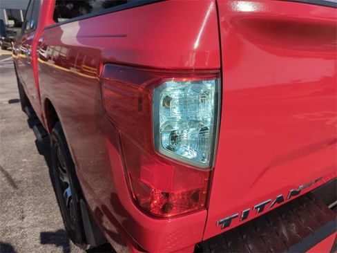 Certified 2021 Nissan Titan SV w/ SV Convenience Package image 14