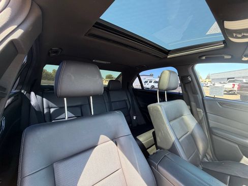 Used 2016 Mercedes-Benz E 350 Sedan image 19