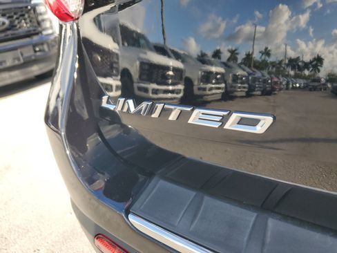 Used 2022 Ford Explorer Limited w/ Equipment Group 301A image 33