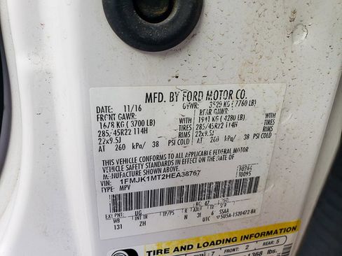 Used 2017 Ford Expedition EL Platinum image 11