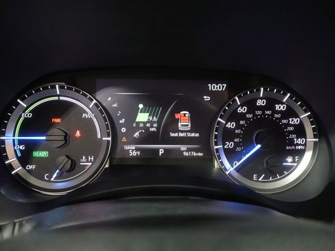 Used 2023 Toyota Highlander XLE AWD/4WD image 40