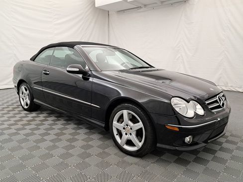 Used 2007 Mercedes-Benz CLK 550 Cabriolet image 2