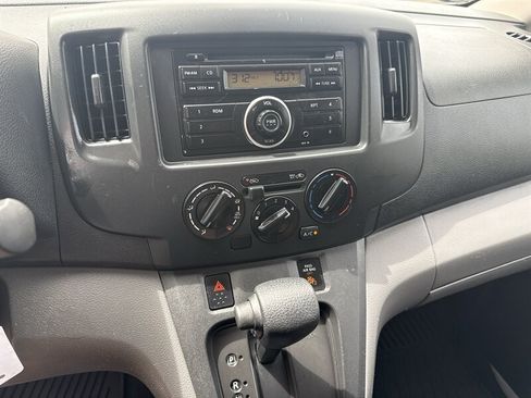 Used 2014 Nissan NV200 S FWD image 34