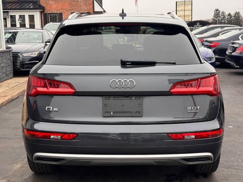 Used 2018 Audi Q5 2.0T Premium Plus w/ Premium Plus Package AWD/4WD image 7