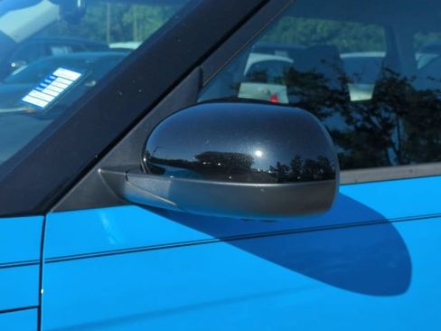 Used 2023 Kia Soul S FWD image 11