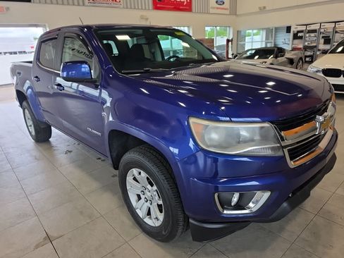 Used 2017 Chevrolet Colorado LT w/ LT Convenience Package AWD/4WD image 5