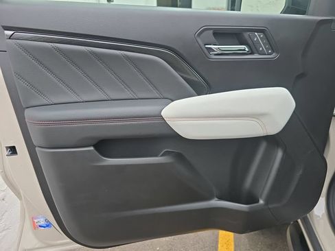 New 2026 GMC Canyon AT4X AWD/4WD image 23