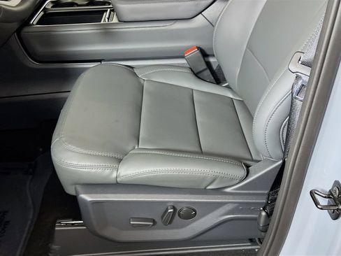 New 2026 Ford Expedition Max Active AWD/4WD image 23