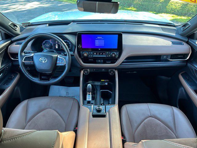 Used 2026 Toyota Grand Highlander AWD Hybrid image 46
