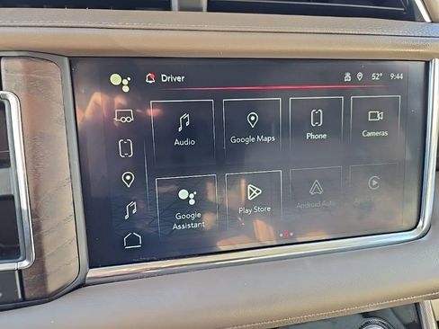 Used 2023 GMC Yukon XL Denali image 28