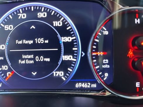 Used 2023 GMC Acadia Denali w/ Denali Technology Package image 23