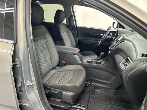 Used 2019 Chevrolet Equinox LT AWD/4WD image 22