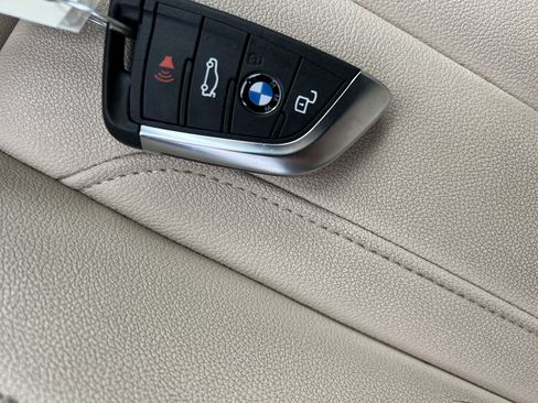Used 2021 BMW 330i Sedan w/ Convenience Package RWD image 36