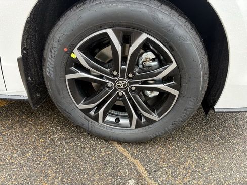 New 2026 Toyota Sienna Platinum image 45